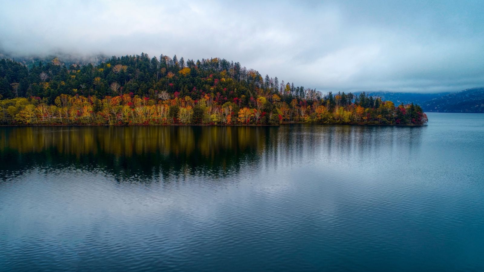 然別湖 (SHIKARIBETSUKO LAKE) パワースポット 北海道観光 NorthSmile